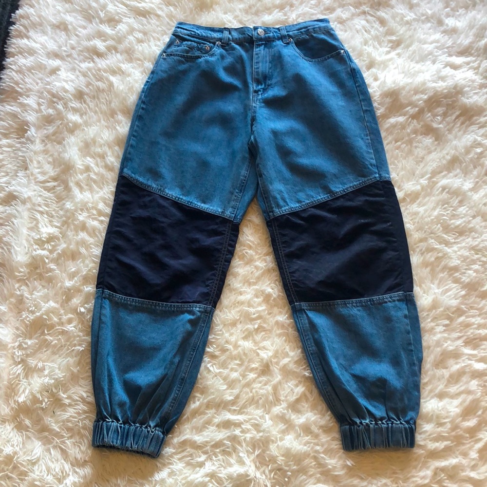 FOREVER 21 JEANS. Mum Jeans.